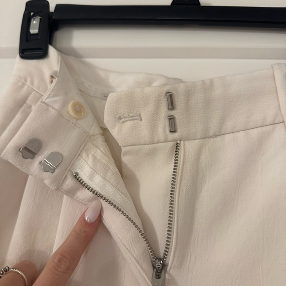 Aritzia High Waisted Effortless Dress Pants - Off White - Wilfred Size 0 - Picture 3 of 5